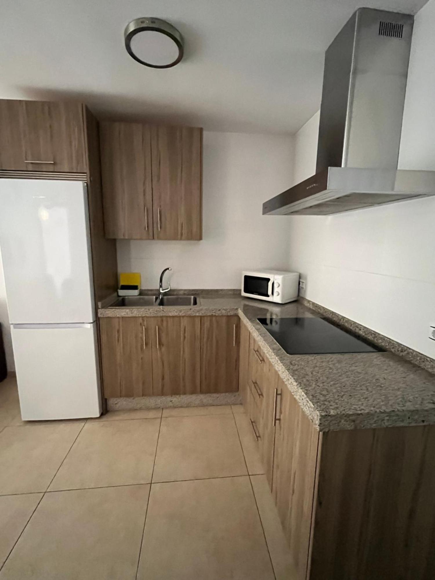 Апартаменты Amaner Capri Торре-дель-Мар Экстерьер фото